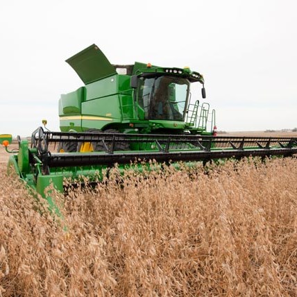 JOHN DEERE T 660